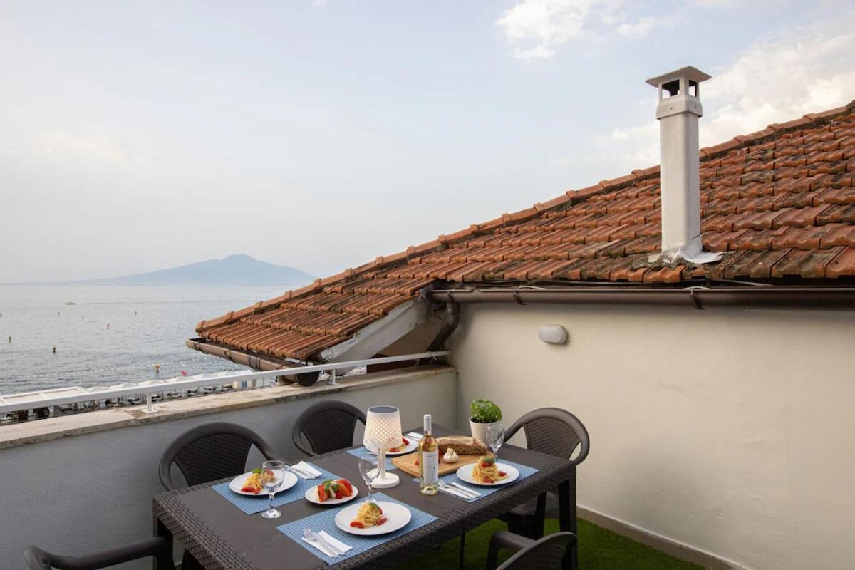 Sorrentovibes - Seaview Home On The Beach & Amazing Views Terrace Zewnętrze zdjęcie