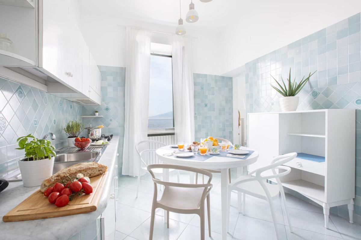 Sorrentovibes - Seaview Home On The Beach & Amazing Views Terrace Zewnętrze zdjęcie